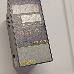 Tempco TEC-8300 Temp Controller Heat/Cool. (J-TC, PT100,mA,V) 2OUTs, 2ALM 33025 - Picture 1 of 6
