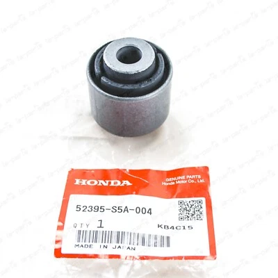 Genuine Honda 02-06 CR-V Element Rear Upper Control Arm Bushing 52395-S5A-004 - Image 1 of 4