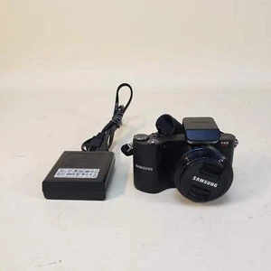 Samsung NX200 20.3MP Interchangeable Lens Mirrorless Digital Camera - Picture 1 of 7
