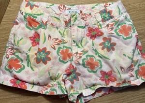 White Floral Mini Shorts 10/12 Girls Pockets Belt Loops 100% Cotton Flowers - Picture 1 of 12