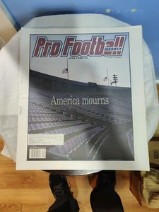 Pro Football Weekly September 24, 2001 America Mourns 911 Issue - Picture 1 of 10