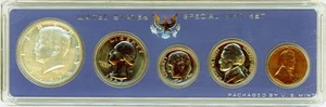 1967 SMS 5-COIN U.S. SPECIALMINT SET 40% SILVER KENNEDY HALF DOLLAR #74838 - Picture 1 of 6