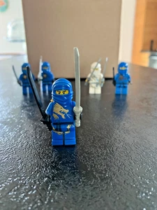 LEGO Ninjago Jay DX Traje de Dragón Azul Minifigura Ninja + Zane + 3 otros/accesorios - Imagen 1 de 16