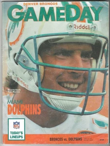Miami Dolphins / Denver Broncos NFL GAMEDAY Game Day Magazine August 1991 Marino - Picture 1 of 3