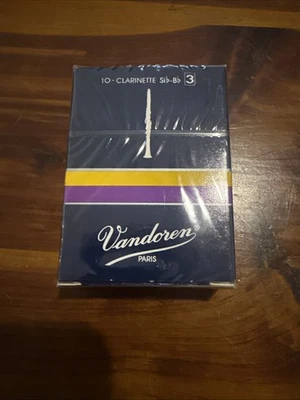 Paquete de 10 cañas de clarinete Vandoren Traditional Strength 3 Bb CR103 Foto 1 de 2