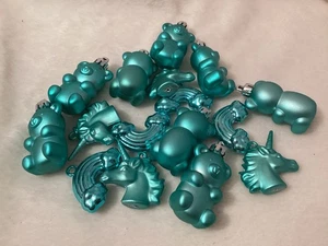 Aqua Mini Ornaments ~ Set of 16 ~ Shatterproof ~ Teddy Bear Unicorn Rainbow - Bild 1 von 12