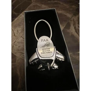Vintage FAA Aviation Airplane Key Chain Aereo Aviazione Direzione Meteo - Foto 1 di 9