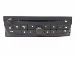 Renault Vauxhall Replacement CD player radio stereo with Code and Removal Keys - Picture 1 of 2