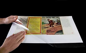 100x BRODART book jacket cover 8" JUST-A-FOLD - Foto 1 di 3