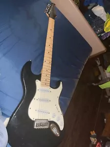 Electric guitar - Picture 1 of 1