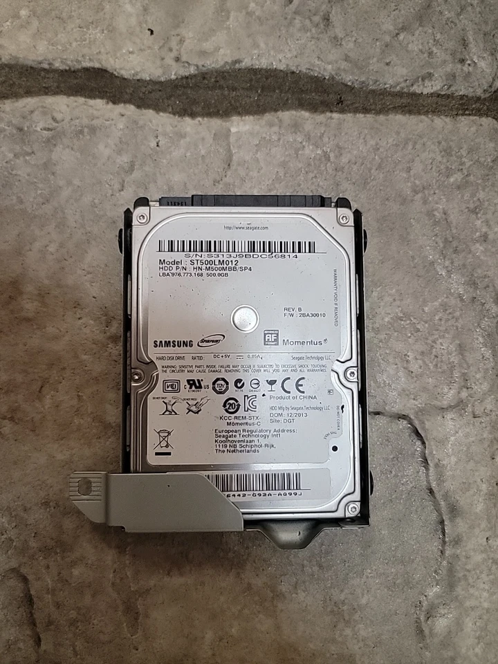 Playstation 4 500GB HDD + Carcasa Caddy Modelo: ST500LM012 Foto 1 de 1