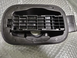LAND ROVER FUEL TANK FILLER PIPE HOUSING RANGE ROVER SPORT LR3 LR4 OEM LR014044 - Picture 1 of 9