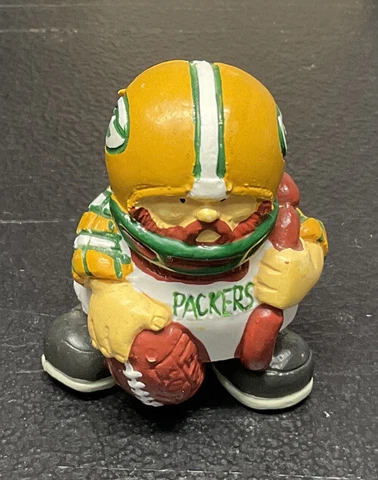 RARE Green Bay Packers Huddles PVC Figure Figurine NFL Vintage 1983 Mascot 2” Cover