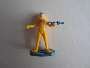 1984 Britains Plastic 2 Inch Stargard Spaceman in Yellow Space Suit (#2) - Bild 1 von 2