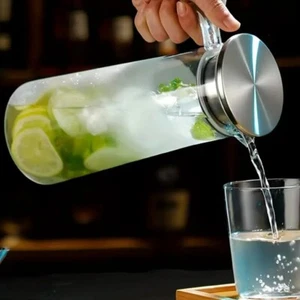 Glaskaraffe mit Deckel Wasserkrug Saftkaraffe Kühlschrankkrug Karaffe 1600ml - Bild 1 von 6
