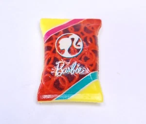 Muñeca Barbie Accesorio Chip Bag - Imagen 1 de 3