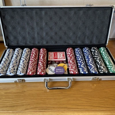 Poker Set Sealed Unused In Case. - Image 1 of 4