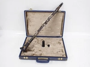 Boosey Hawkes Clarinet 1010 Symphony with Box Rare - Picture 1 of 14