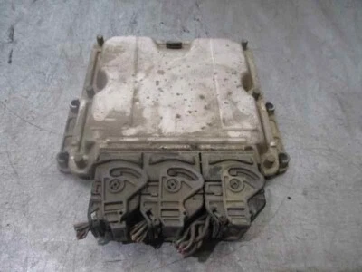 8200095416 centralina motore per RENAULT LAGUNA II GRANDTOUR (KG0) 2001 1231049 - Immagine 1 di 4