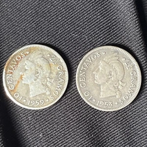 1953 &1959 Dominican Republic Silver 10 Centavos B09 - Picture 1 of 6
