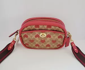 Coach C8390 Signature Heart Print Camera Bag Crossbody Handtasche Tan Red Apple - Bild 1 von 7