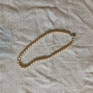 vintage Unbranded faux pearl necklace 16” Singled Size pearls Regular Clasp - Picture 1 of 3