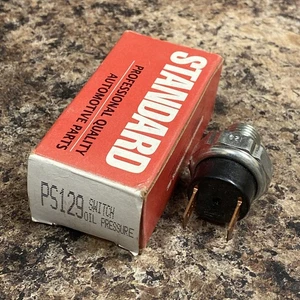 Standard PS-129~Engine Oil Pressure Sensor For GM Brands~FREE SHIPPING!!! - Picture 1 of 5
