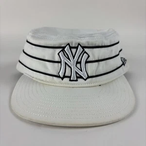 Vintage New York Yankees New Era Fitted Size 8 Pillbox Hat Y2K White Pin Striped - Picture 1 of 13