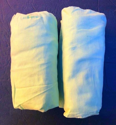(2) Sábanas ajustables de algodón verde pálido claro liso para cuna/cama para niños pequeños Foto 1 de 2