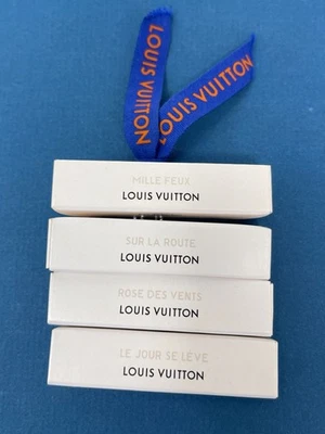 Lote de 4 muestras de perfume Louis Vuitton Rose des Vents Le Jour Se Leve Mille Feux Foto 1 de 4
