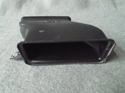 Front Console Duct Rear AC 1998 1999 2000 2001 Ford Explorer/Mercury Mountaineer - Image 1 of 4