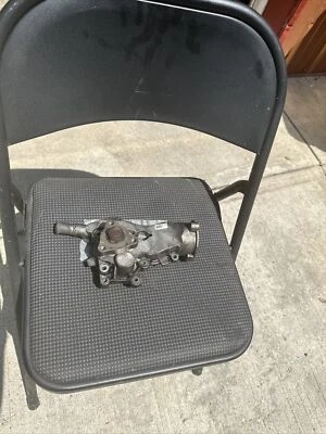 Bomba de agua Chevrolet Trax 2015 1,4 Foto 1 de 4