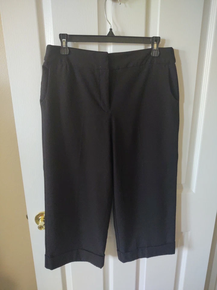 Pantalones capris para mujer George negros de vestir con puños talla 8 Foto 1 de 4