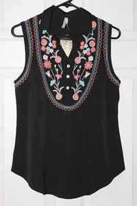 Roper Sleeveless Top Size Med Womens Black Embroidered 1/2 Button Shirt NWT - Picture 1 of 6