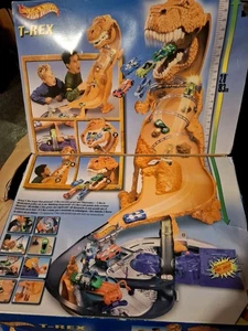 Hot Wheels Konvolut Bahn 16x Autos T REX 4 Paket Vollständigkeit Keine Garantie  - Bild 1 von 13
