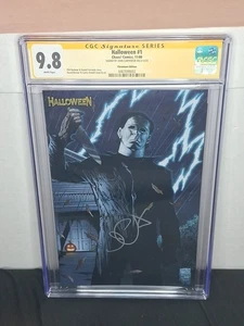 FIRMATO DA JOHN CARPENTER MICHAEL MYERS HALLOWEEN #1 2000 COPERTINA CROMATA CGC 9,8 - Foto 1 di 2