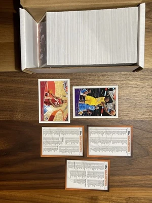 2009-10 Topps Basketball Set - 329/330 Cards - Checklists - NO CURRY Rookie - Image 1 of 2