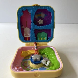 Polly Pocket Hidden Hideouts Unicorn Utopia 2018 Mattel Yellow Present - Picture 1 of 6