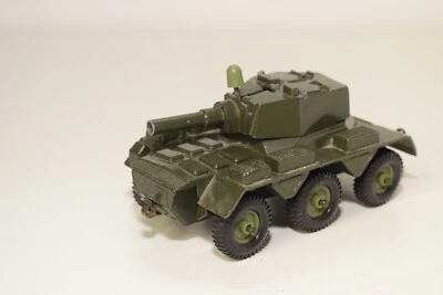 A70 1:43 GESCHENK SPIELZEUG SALATIN PANZERWAGEN ARMEE TOP ZUSTAND - Bild 1 von 4