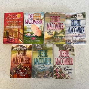 Lot of 7 Debbie Macomber Cedar Cove Series Cozy Contemporary Romance PB Books - Picture 1 of 11