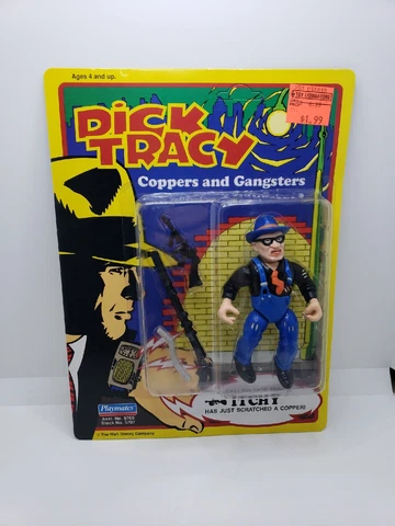 Dick Tracy Coppers & Gangsters Itchy Action Figure Playmates MOC Unpunched 1990 Cover