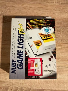 NUBY GAME LIGHT PLUS GAMEBOY GB GAME BOY NINTENDO - Foto 1 di 12
