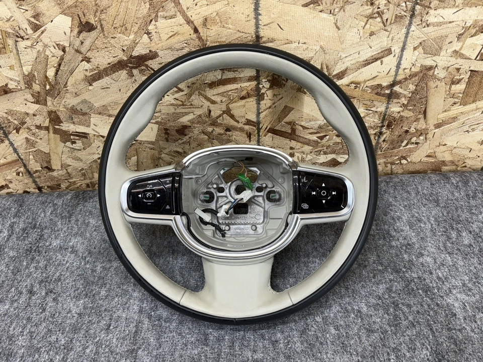 VOLVO S60 2019-2024 STEERING WHEEL W/ SWITCH BUTTON OEM - Image 1 of 4