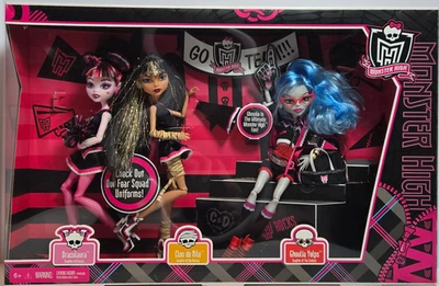Monster High Fearleading 3 pack Draculaura Cleo Ghoulia NRFB - Image 1 of 4