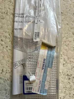 Volvo 740 760 Back Up Lens Kit RH RIGHT - Image 1 of 2