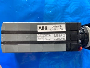 ABB: OM10KB: 1SCA022836R8030: CERRADURA PUERTA 2 POS - Imagen 1 de 3