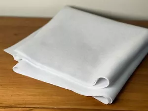 Fusible Fleece - 220g Medium weight - off white - 100cm width - Picture 1 of 6