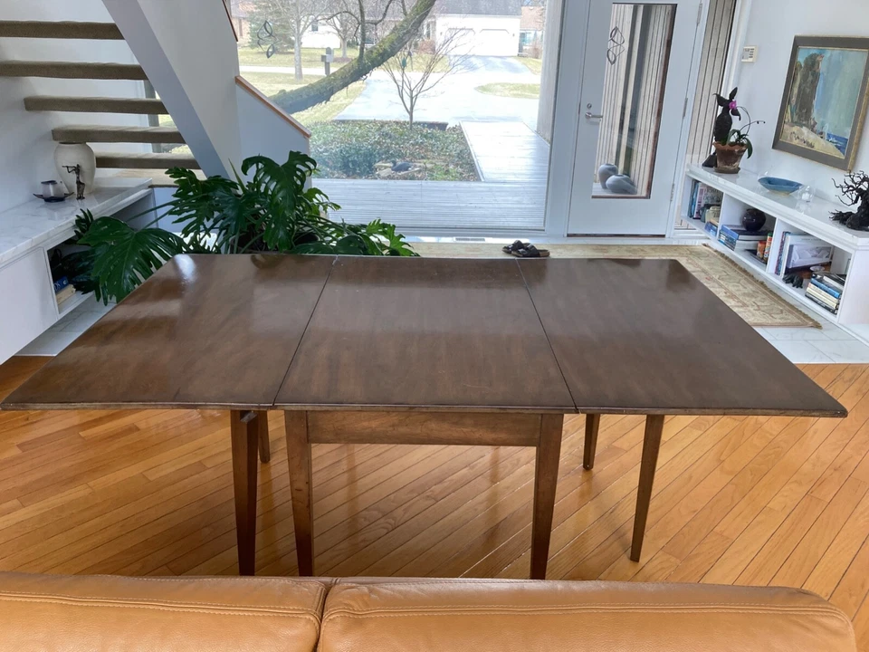 Mesa de comedor Kittinger Williamsburg estilo caoba hojas caídas Foto 1 de 4