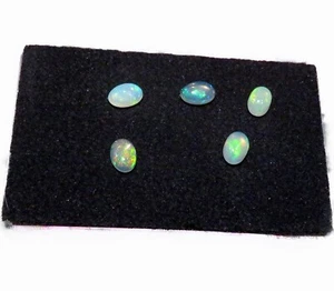 5 x Edelopal Äthiopien Cabochon ca. 6x4 mm 1.5 ct. U33331 - Bild 1 von 3