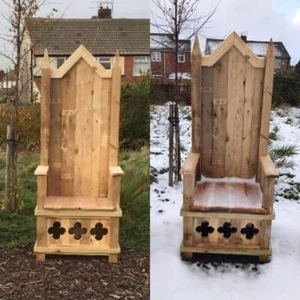 Story telling chairs X 2 - Picture 1 of 1